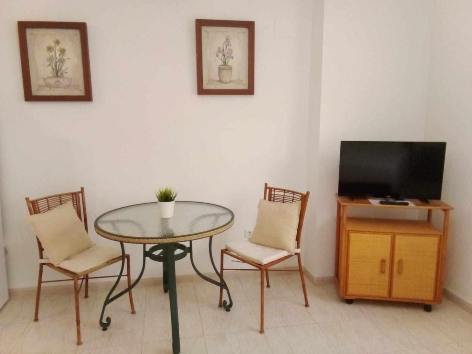בנאלמדנה Coqueto Estudio En Calle Vela מראה חיצוני תמונה