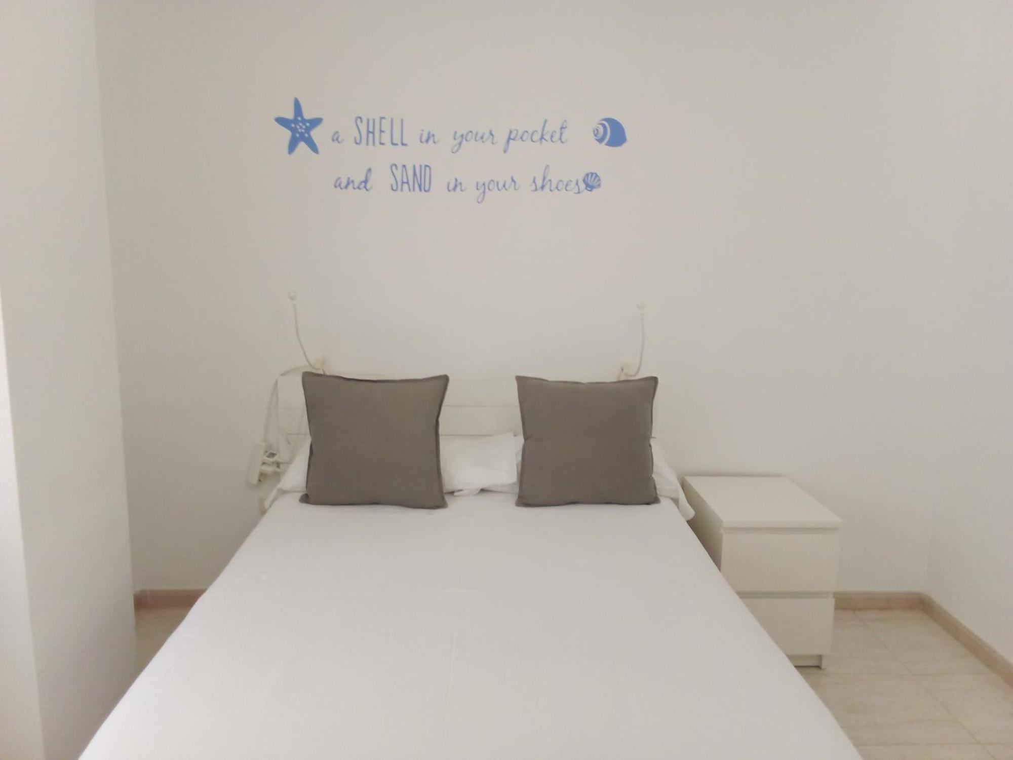 בנאלמדנה Coqueto Estudio En Calle Vela מראה חיצוני תמונה