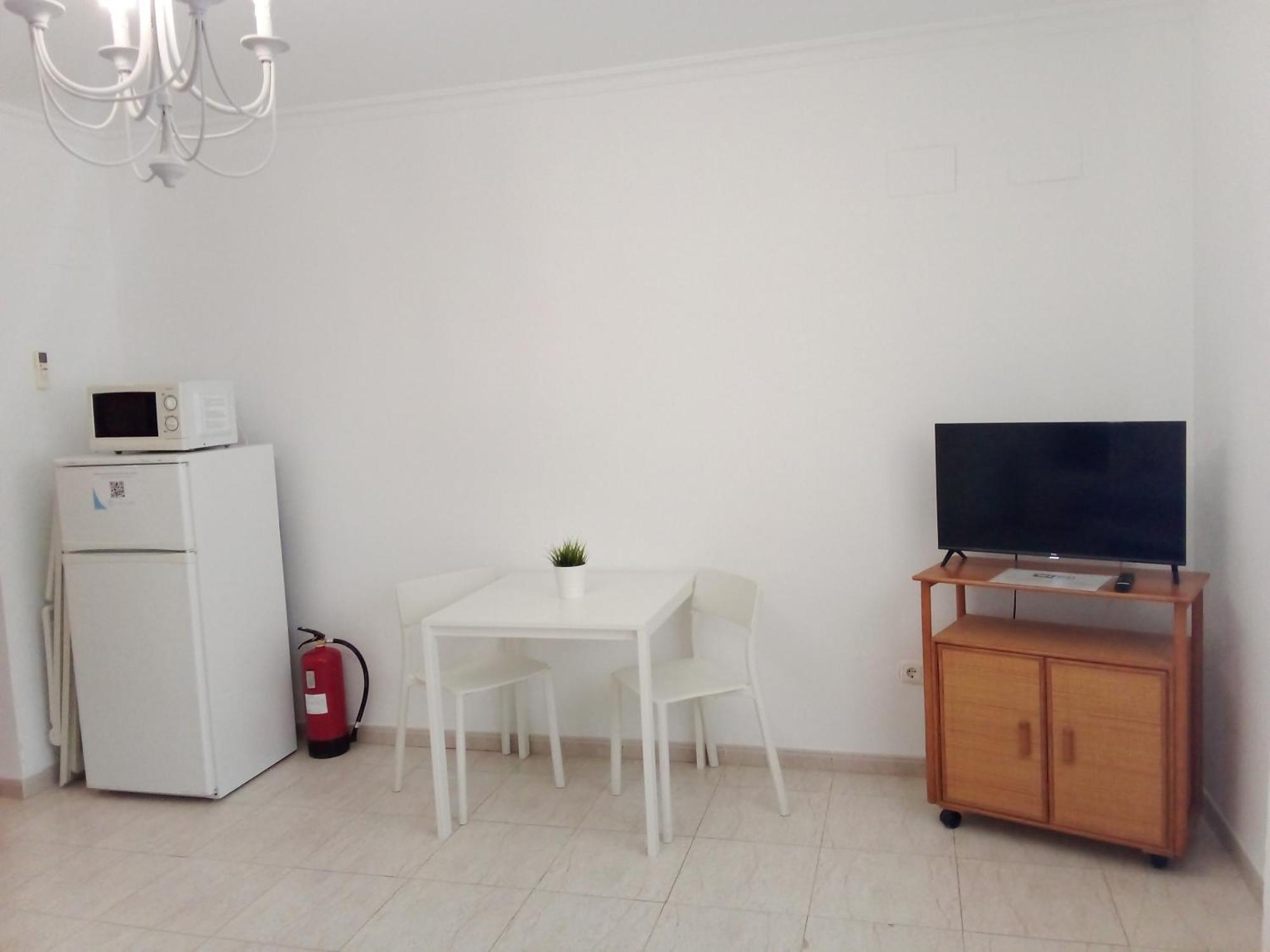 בנאלמדנה Coqueto Estudio En Calle Vela מראה חיצוני תמונה